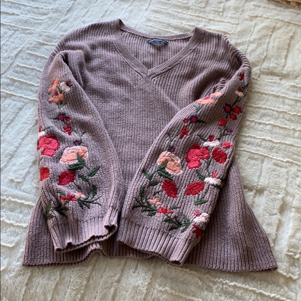 Embroiderer blush purple sweater